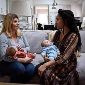 doula supporting new parents